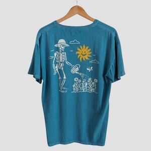 Peace Of Mind You Make Me Feel Alive Skeleton Garden Teal Tee Women's Large